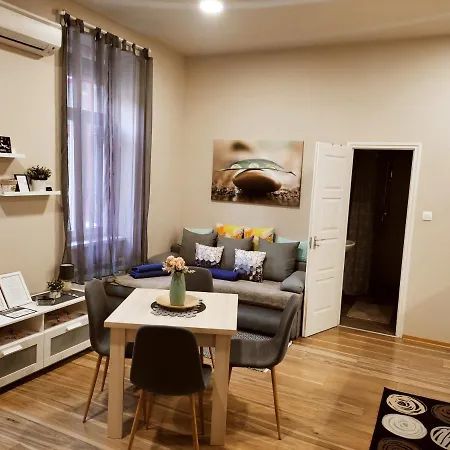 Fand Center Apartment